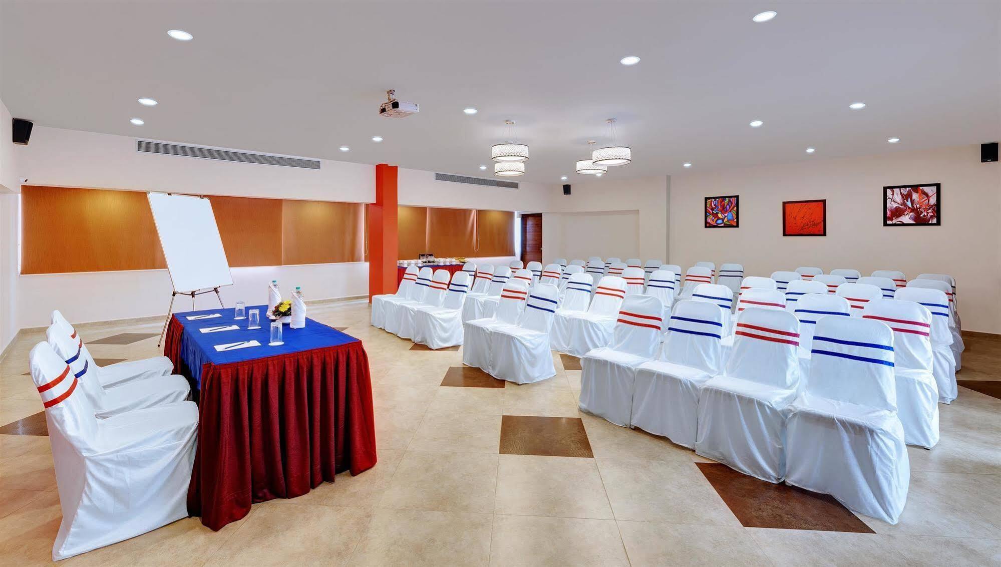 Western Alkapuri, Hotel Vadodara